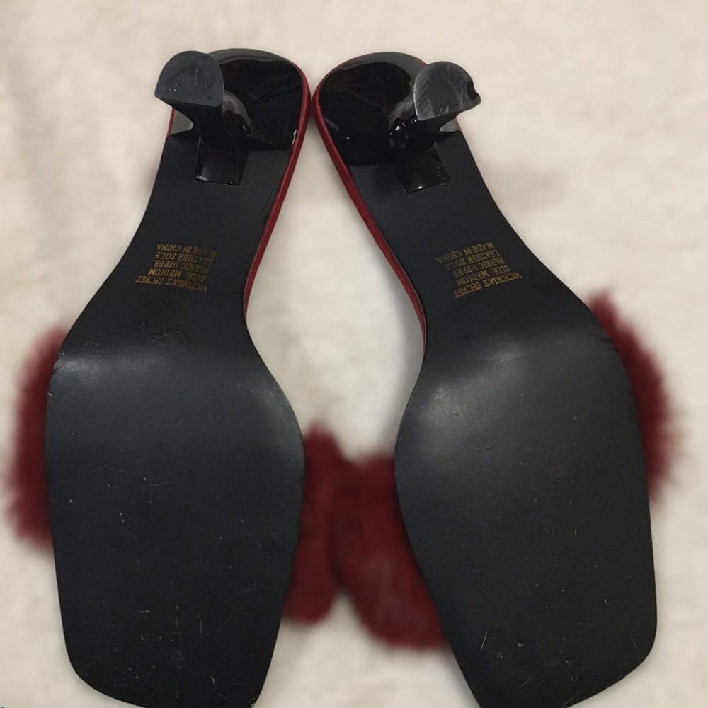 Victoria Secret Vintage Faux Fur Kitten Heels 8 - Picture 8 of 11